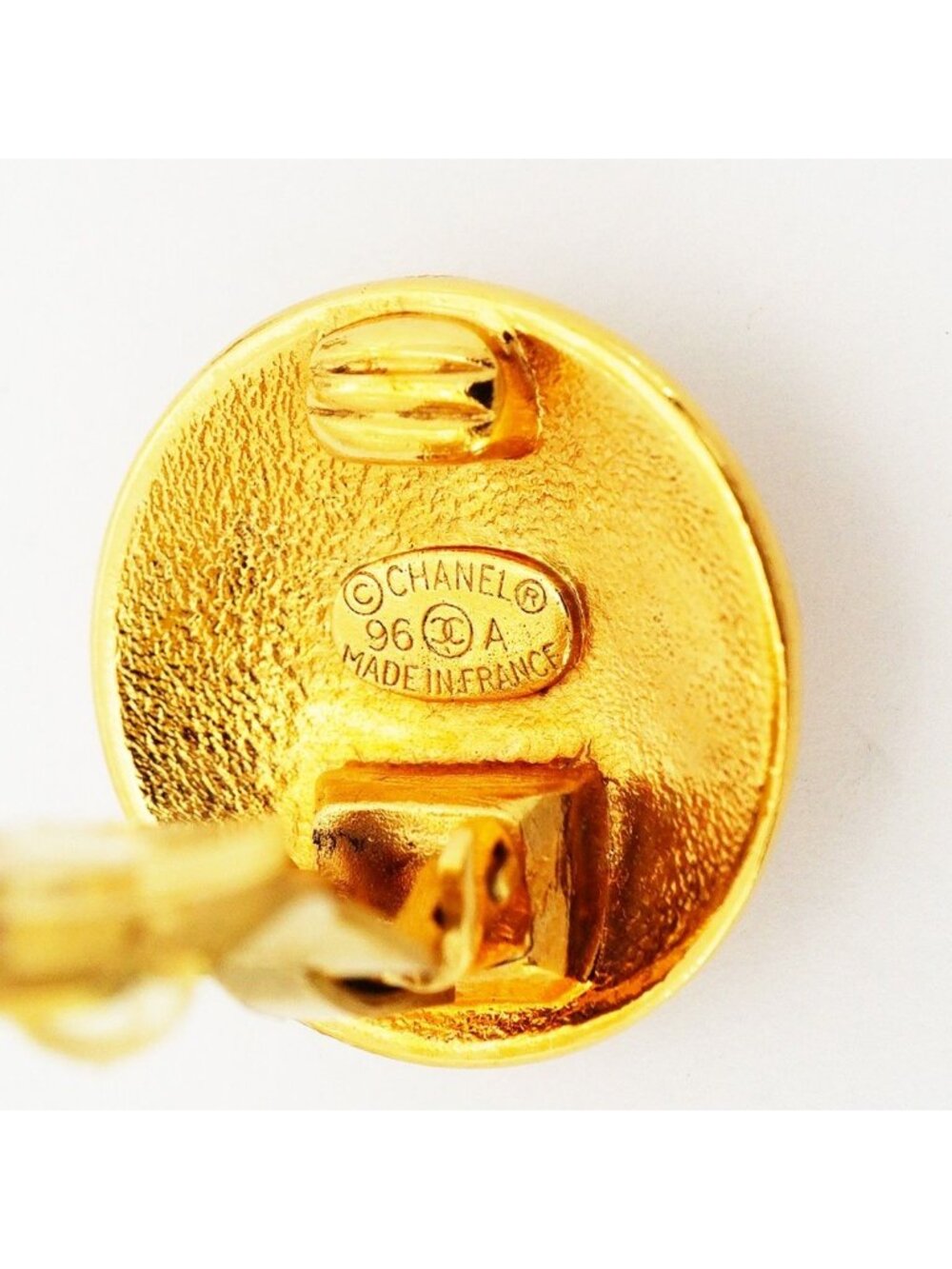 Chanel Earrings Vintage CC Logo Crown Round - Picture 4 of 5